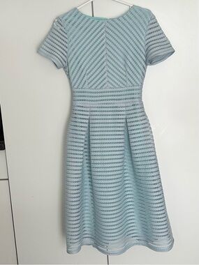 Boohoo Boutique Women’s  Full Skirted Midi Dress Light Blue/Mint  Size 4